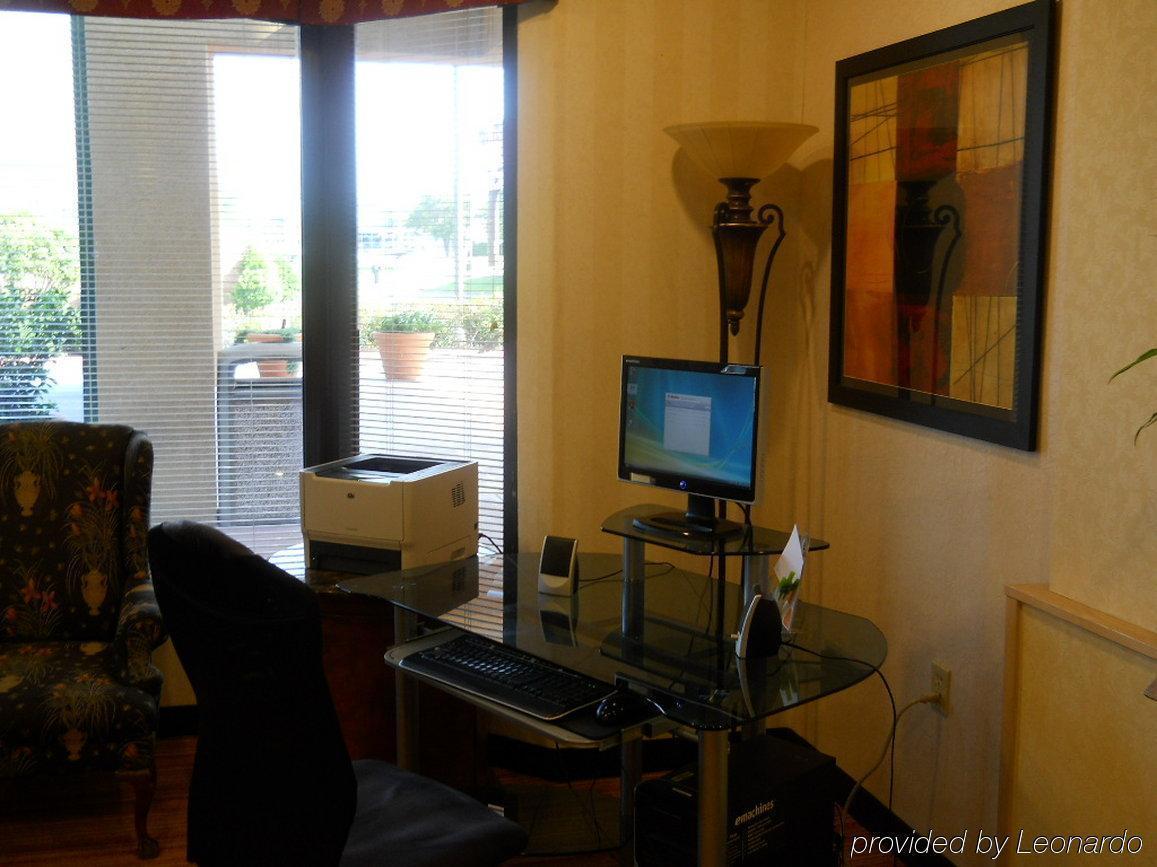 Holiday Inn Express Tifton By Ihg Einrichtungen foto
