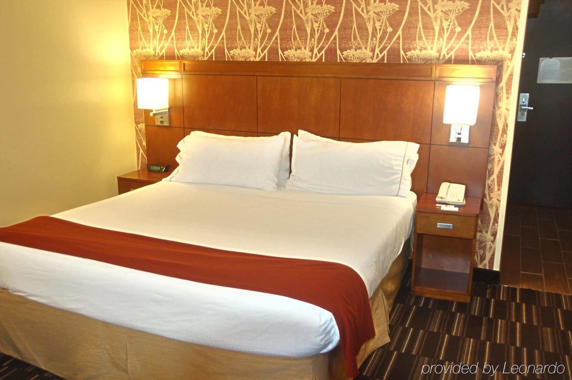 Holiday Inn Express Tifton By Ihg Exterior foto